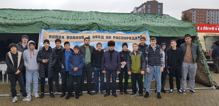 Выставка трофейной НАТОвской боевой техники и оружия.